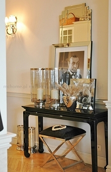 MODERN CLASSIC CHRISTMAS