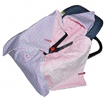 Kocyk do fotelika + GRATIS