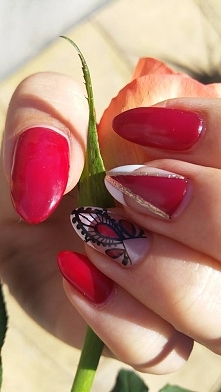 Instagram: paznokcie_hybryd...