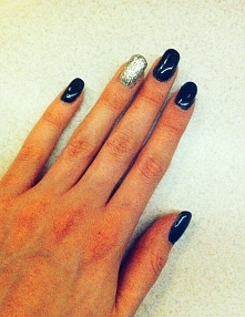 hybryda na moich paznokciac...