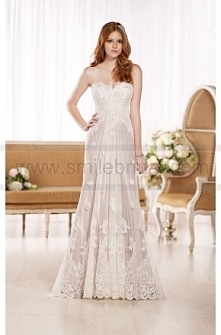 Essense of Australia Flowy Wedding Dresses Style D1787