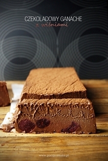 Czekoladowy ganache z wiśniami