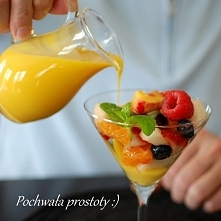 sałatka owocowa z likierem