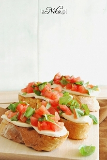 Bruschetta. (przepis po kli...