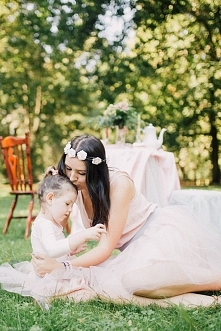 Mother & daughter - pho...