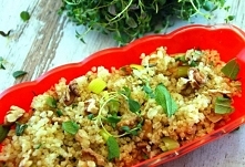 Quinoa z porem i ziołami