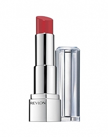Przyciągaj kolorem z pomadkami Ultra HD marki Revlon. Pssst... teraz dostępną w promocyjnej cenie!