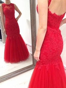 Balowa suknia o oszałamiającym wyglądzie!