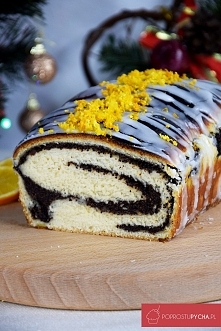 DROŻDŻOWY MAKOWIEC ;)