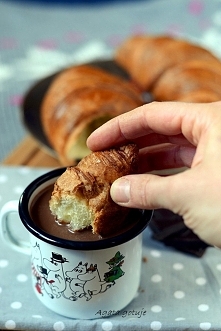 Gorąca czekolada do picia na mleku

Przepis po kliknięciu w zdjęcie! :)