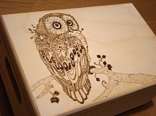 skrzynka ręcznie wypalana z...