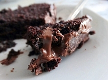 Pyszne, ciężkie, czekoladowe, bardzo wilgotne ciasto z buraczkami :)