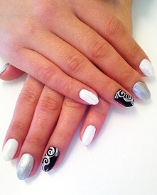 białe, syrenka. Gabinet kosmetyczny Janet