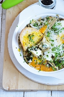 jajka, szpinak, pieczarki <3