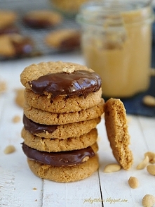 Absolutnie doskonałe ciasteczka bez glutenu. Do podstawowej wersji wystarczą tylko 3 składniki!!!