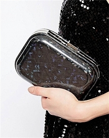 Ukochana przez gwiazdy pudełkowa torebka to must have! Opłaca się kupić na wyprzedażach, póki jeszcze trwają :)