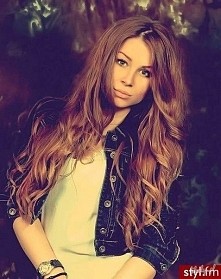 hejj ;)
czy polecacie może jakieś zagraniczne blogerki?