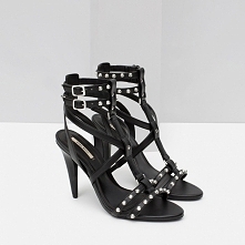 Sprzedam czarne sandały ćwieki Zara 37