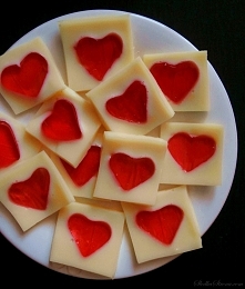 Walentynkowe Żelki - Serduszka (Galaretki z Mlekiem Skondensowanym) przepis