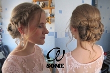 Niskie upięcie w romantycznym stylu.