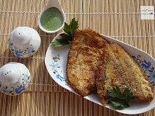 Bałtycka flądra z zielonym sosem