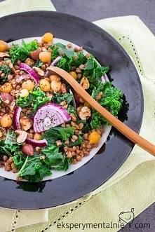 Obiad z jarmużem i kaszą gr...