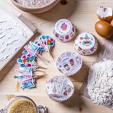 Ozdoby do muffinek i babeczek SILIKOMART PARTY (48 el.)