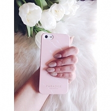 Paznokcie babyboomer