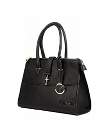 Torebek nigdy nie za wiele! Ta projektu Gosi Baczyńskiej z kolekcji G by Baczyńska idealnie sprawdzi się w zależności od stylizacji zarówno do pracy, jak i na większe wyjścia. A...