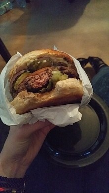 Burgery - lubicie? Krowa Na Deptaku
