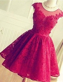 coś w kolorze czerwieni 