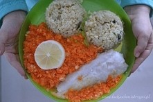 Kasza bulgur, dorsz i marchewka z jabłkiem