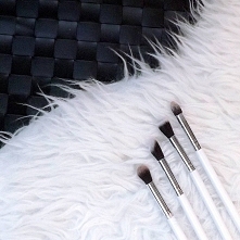 Pędzle do makijażu oczu - 2$ na #Aliexpress. Ładne, miękkie i wygodne!