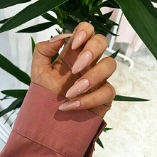 Naturalne paznokcie - Kliknij w zdjęcie aby zobaczyć więcej