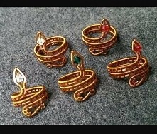 pierścionek wąż z drutu