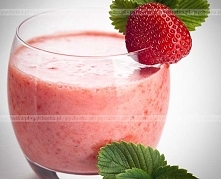 Napój mleczny z sokiem z truskawek