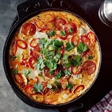 FRITTATA Z KIEŁBASKĄ CHORIZ...