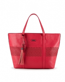 Torebka Wittchen z kolekcji Young to model idealny na wiosnę! Teraz 58% taniej :)
fb/insta @wisebears.pl