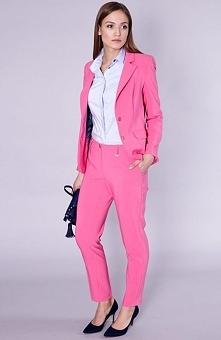 Click Fashion Kolin spodnie Rewelacyjne różowe spodnie, z wąskimi nogawkami, w kant z elementami złota, dwie wpuszczane kieszenie oraz dodatkowe szlufki