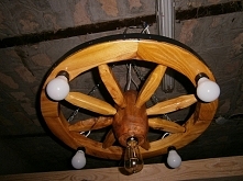 Żyrandol wykonany do ogrodowej altanki