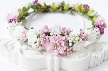 Wianek komunijny FILIPOLA biały różowy kwiat