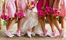 Nie wiem jak wy ale ja do ślubu idę w trampkach