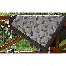 Mata biała w piórla