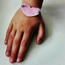 branzoletka z imieniem dziecka idealna na wczasy