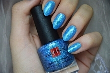 Brokatowe paznokcie!Kliknijcie w zdjęcie, przeniesie Was do bloga:)