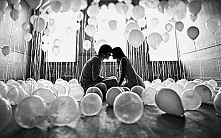 "Mężczyźni pragną pięknych kobiet, a kobiety pięknych sytuacji"                 - R.P.Evaris