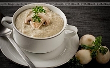 Zupa krem z pieczarek z grzankami