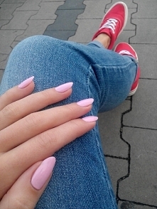 Blue jeans, red shoes....