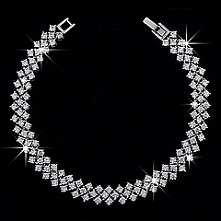 LUKSUSOWA BRANSOLETKA 4Tempora Original
Wysokiej jakości biżuteria ślubna i wieczorowa wykonana z trwale platerowanego 18 karatowym białym złotem oraz rodowanego stopu jubilersk...