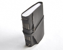 brązowy notes skórzany